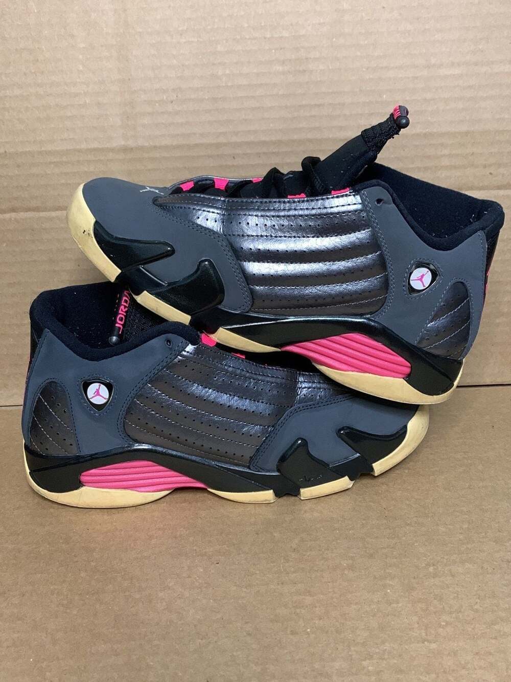 Air Jordan Retro 14 Metalic Gray Hyper Pink, Size 6Y - Picture 1 of 8